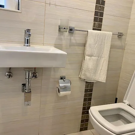 Malta Paradise Central Accomodation Ξενοδοχείο Saint Julian's