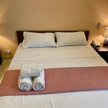 Ξενοδοχείο Malta Paradise Central Accomodation Saint Julian's