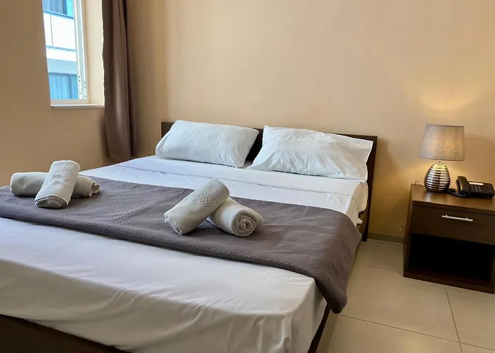 ホテル Malta Paradise Central Accomodation Saint Julian's