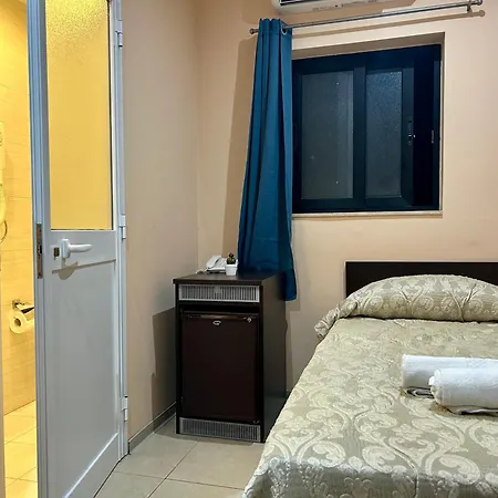 Malta Paradise Central Accomodation Hotel St. Julian's