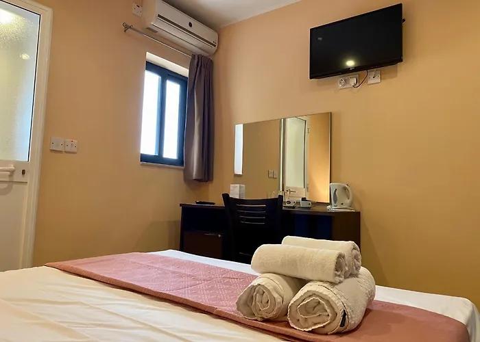 Отель Malta Paradise Central Accomodation